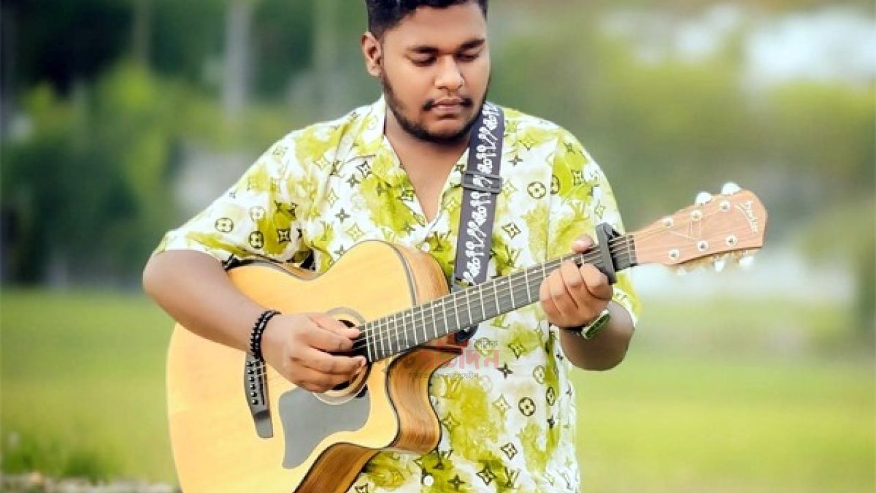 শিশিরের সুর-মূর্ছনা সাফল্যের শিখরে